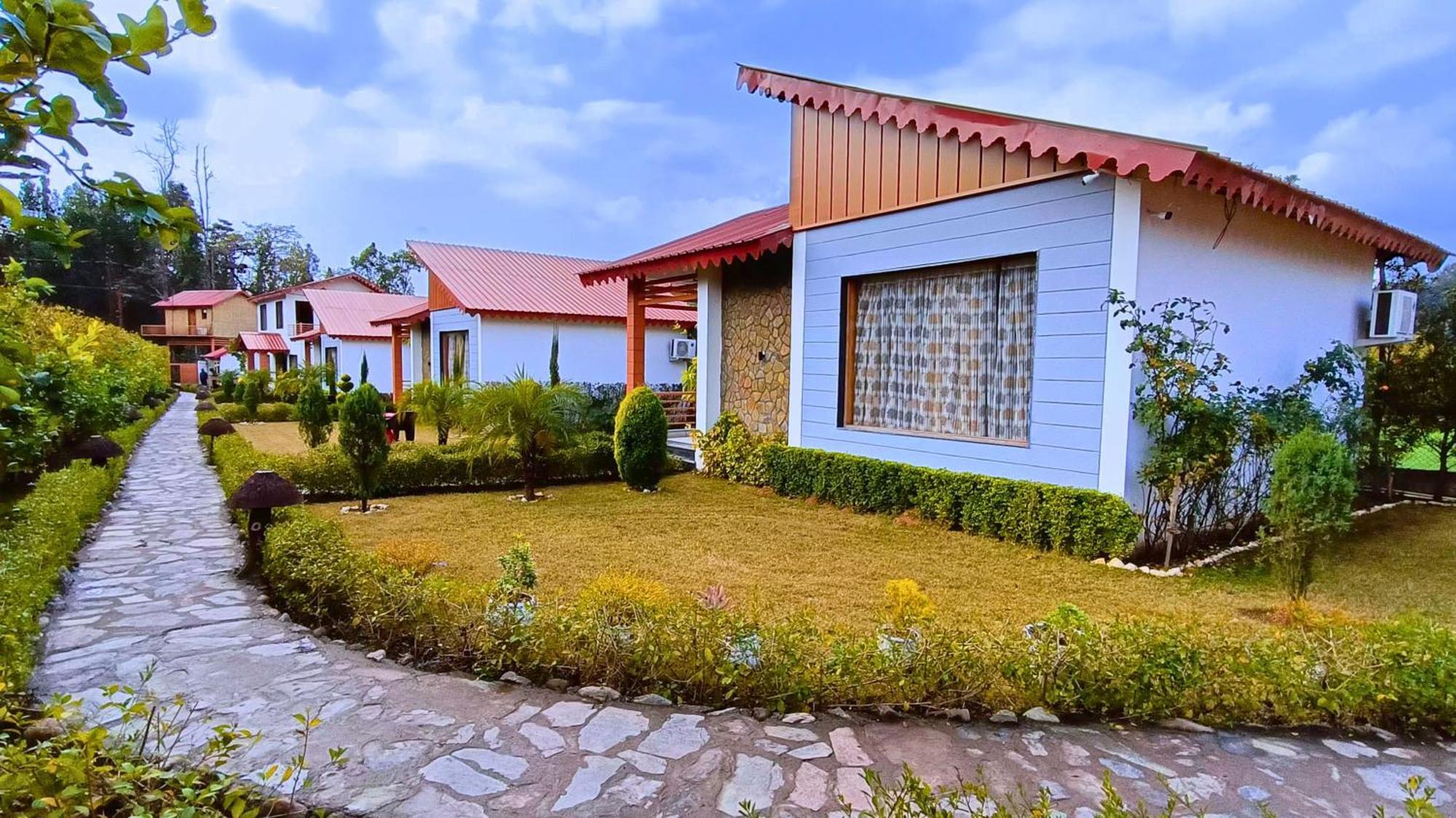Kk Jungle View By Asapin Hotels Kotabagh Exterior photo